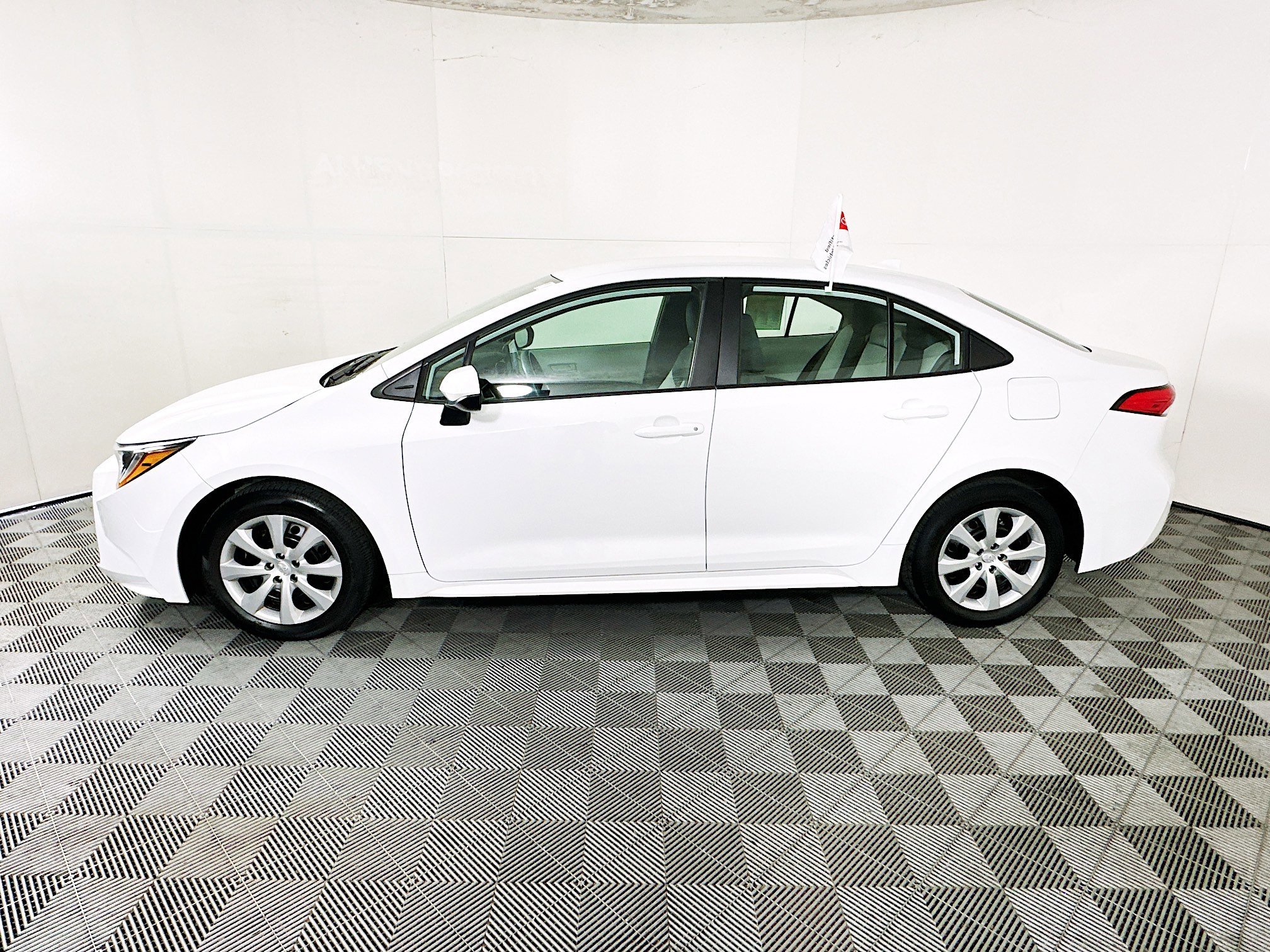 2023 Toyota Corolla thumbnail 8