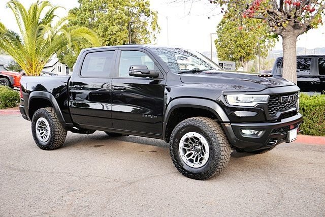 New 2026 Diamond Black Crystal Pearl-Coat Exterior Paint RAM RHO image 6