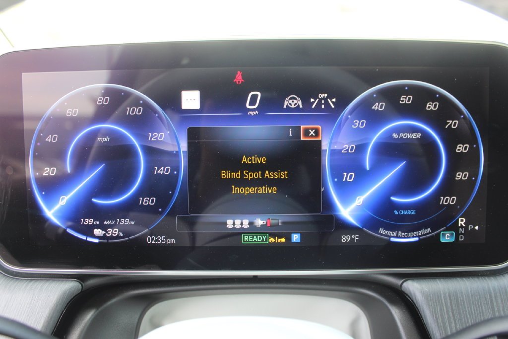 Used 2023  Mercedes-Benz 450 image 34