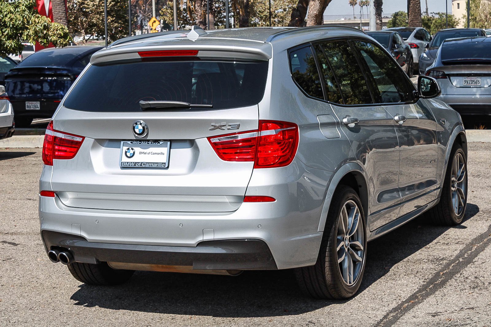 Used 2017 Glacier Silver Metallic BMW xDrive28i image 6