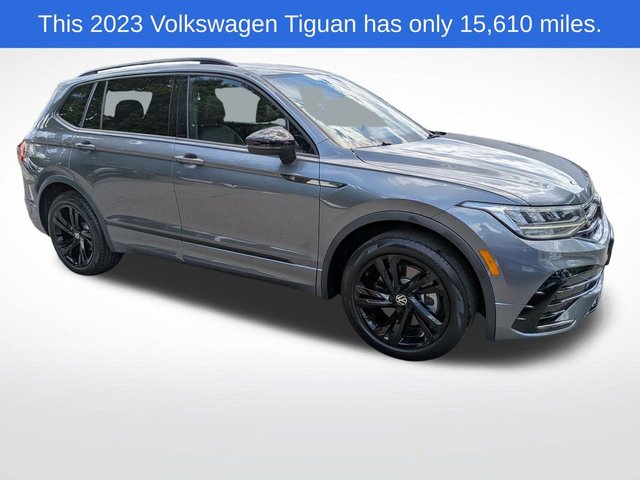 2023 Volkswagen Tiguan 2.0T SE R-Line Black