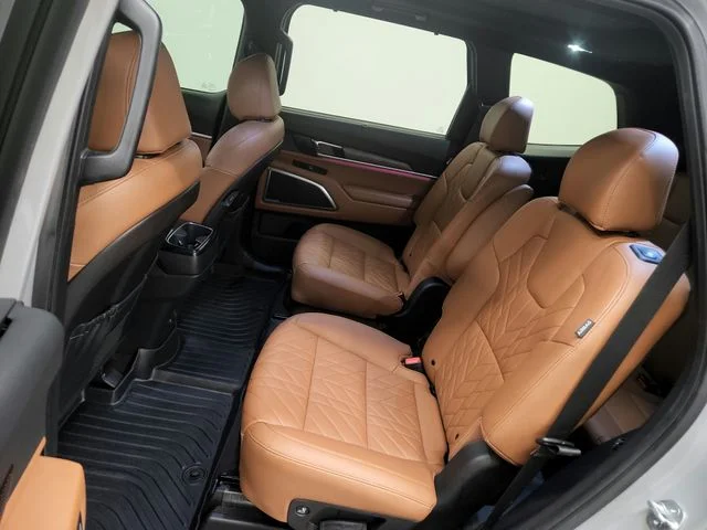 Used 2024 Gray Kia SX X-Pro image 24