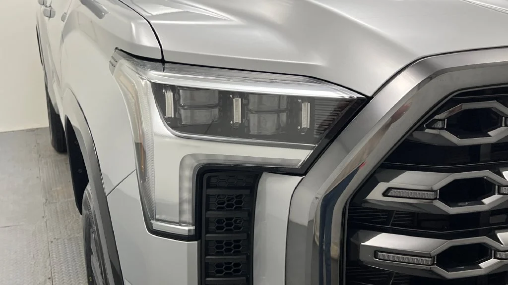 Used 2023 Silver Toyota Platinum image 25