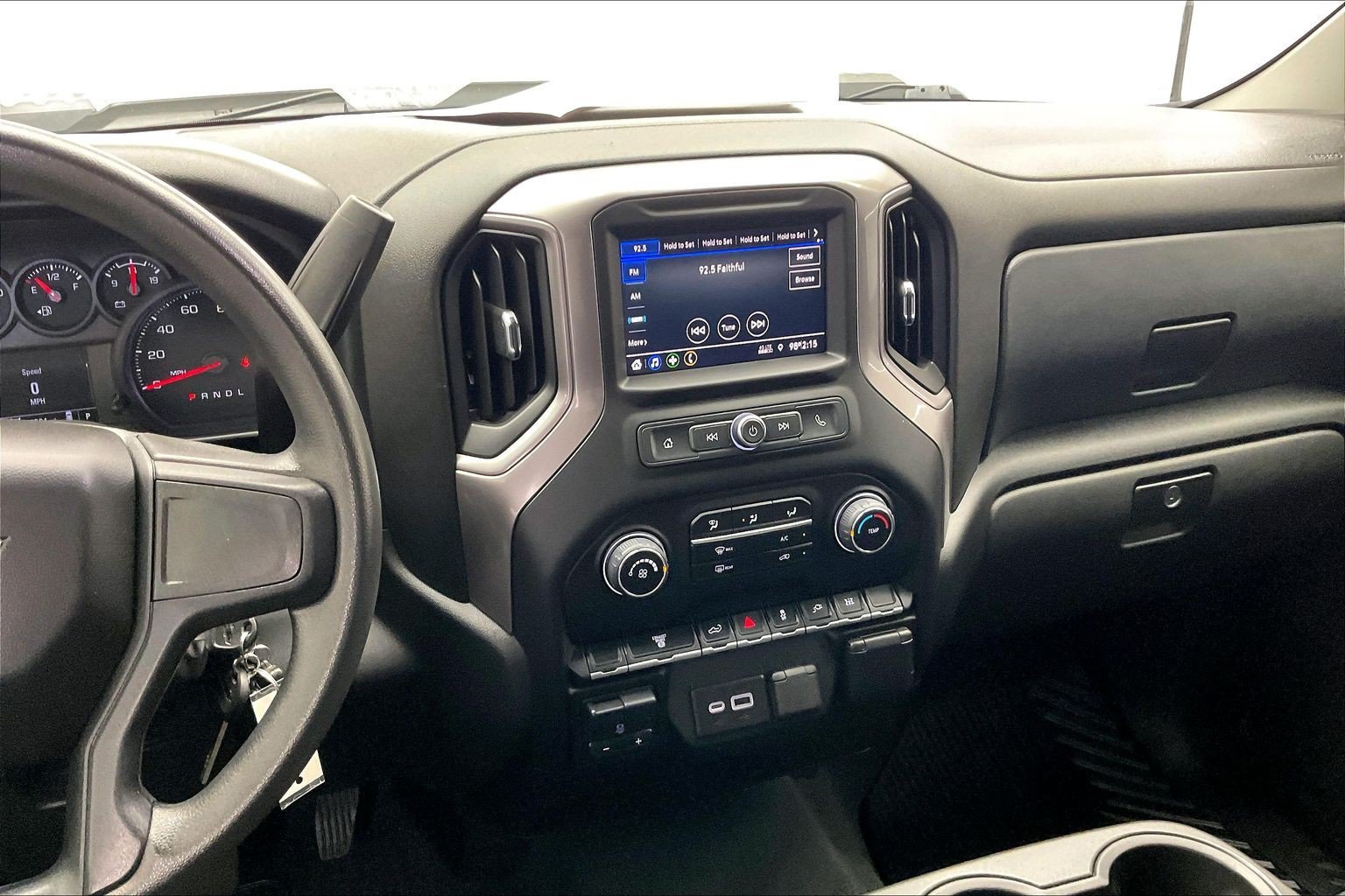 Used 2022 SILVER ICE METALLIC Chevrolet Custom image 5