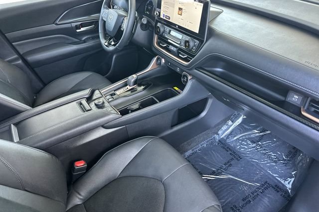 Used 2026 Cement Gray Toyota MAX Platinum image 18