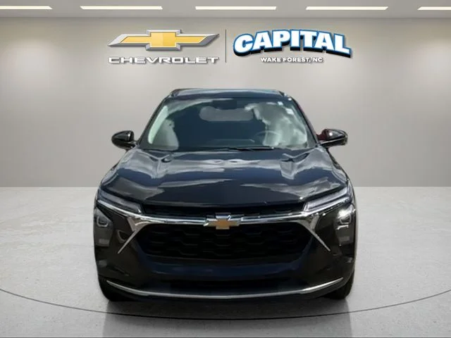 Used 2025 Black Chevrolet LT image 9