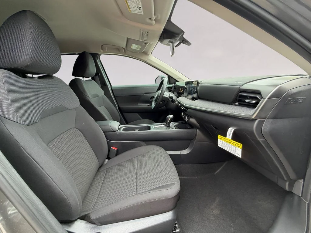 New 2026 Gray Nissan S image 17