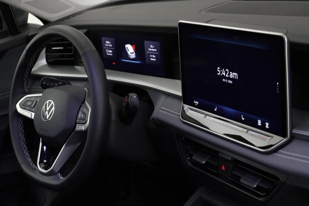 New 2026 Silver Volkswagen 2.0T SE image 21