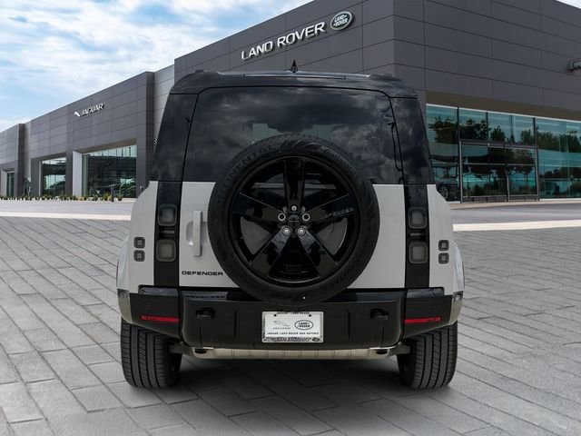 New 2026 Borasco Grey Land Rover X-Dynamic SE image 4