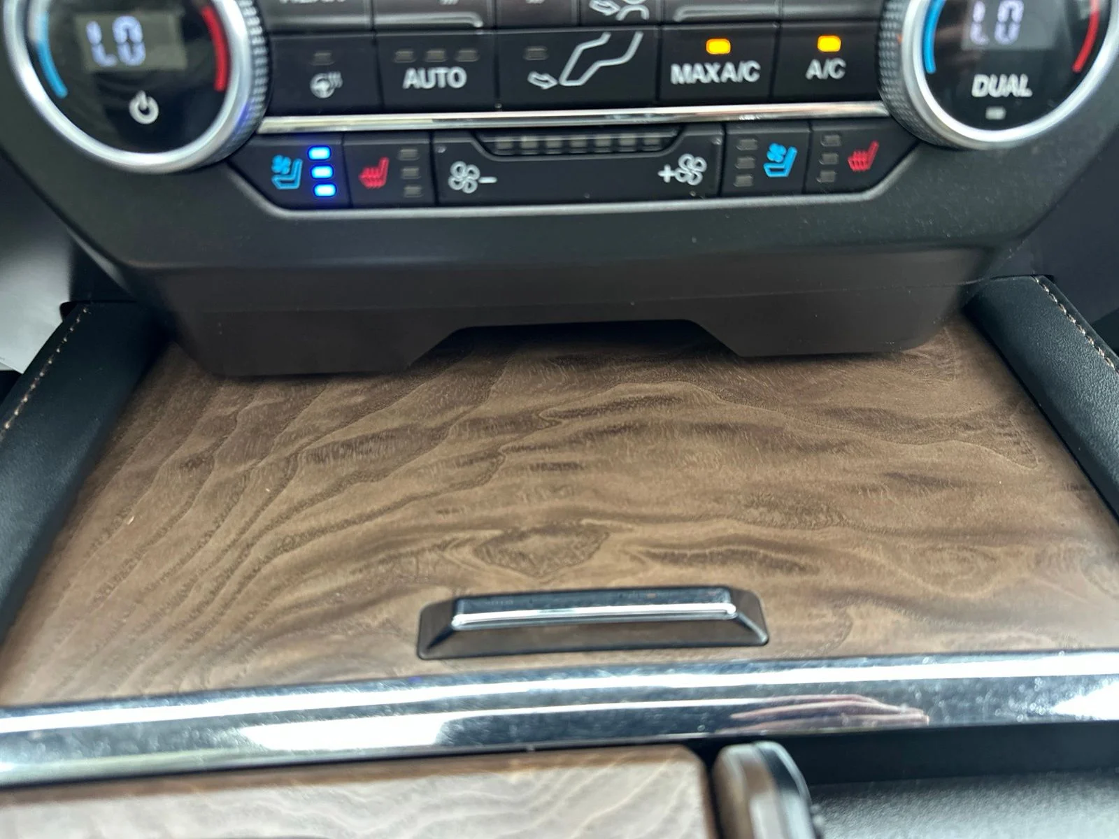 Used 2021 Brown Ford Platinum image 75