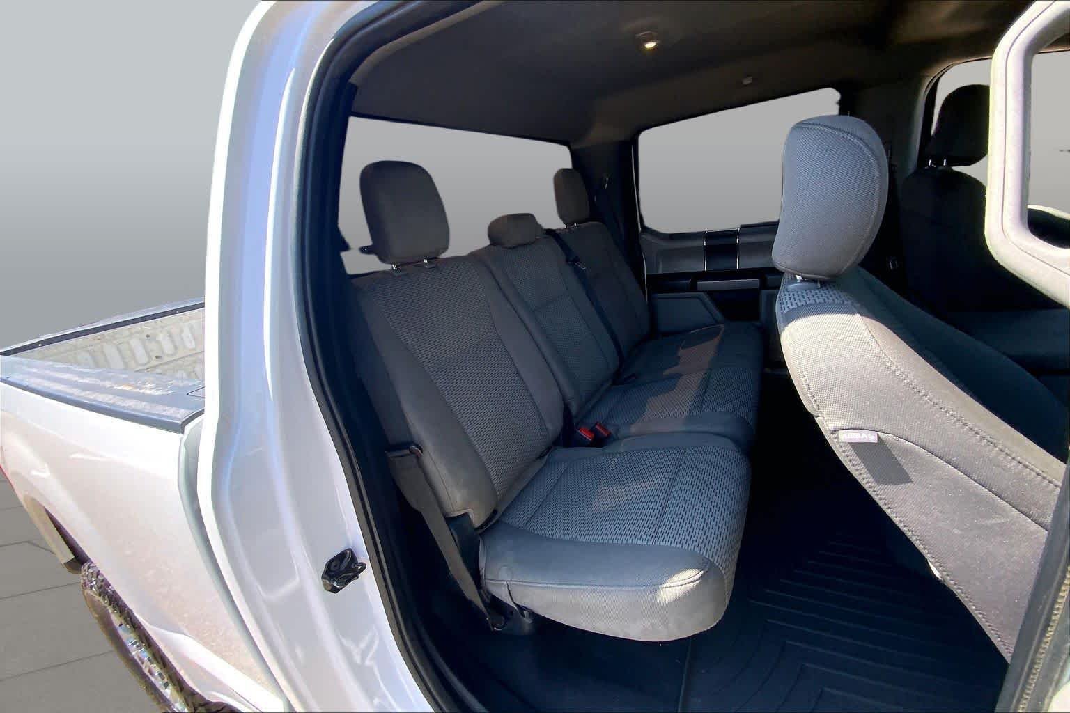Used 2021 Oxford White Ford XLT image 20