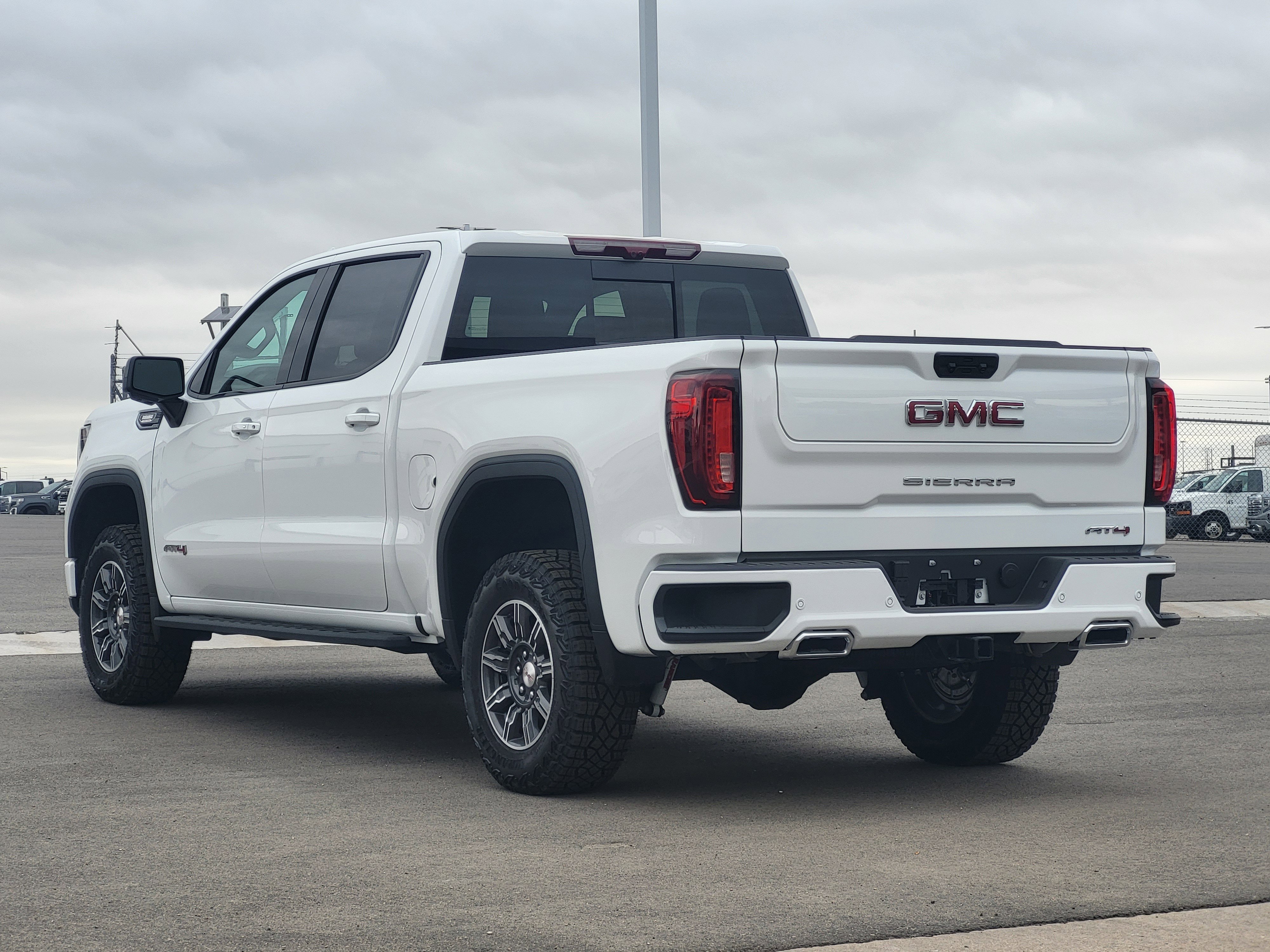 New 2026 Summit White GMC AT4 image 4