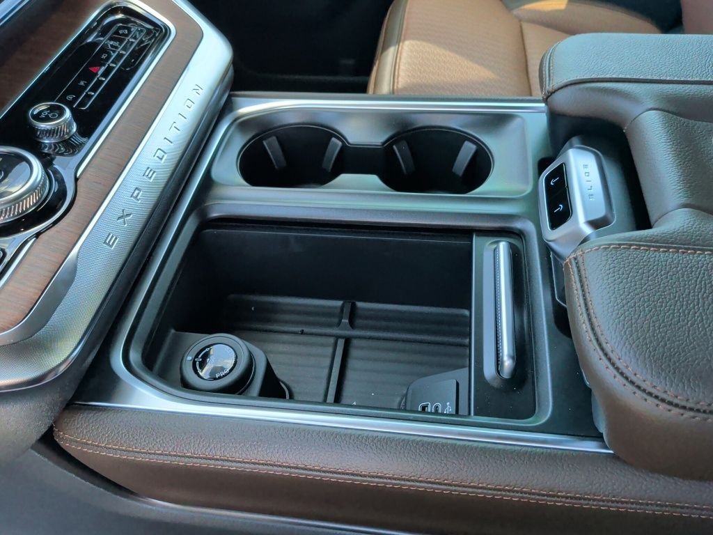 New 2026 Agate Black Metallic Ford King Ranch® image 34