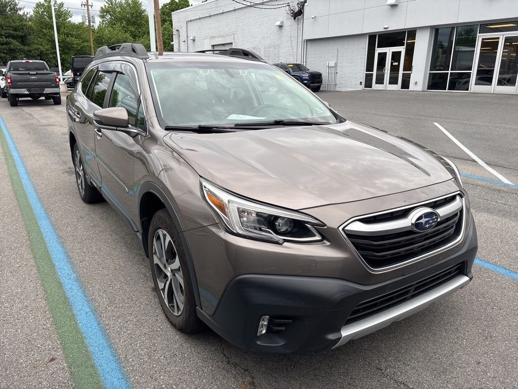 2022 Subaru Outback Limited's photo