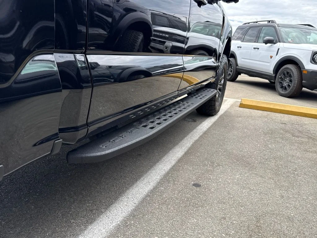Used 2022 Black Metallic Ford Tremor image 12