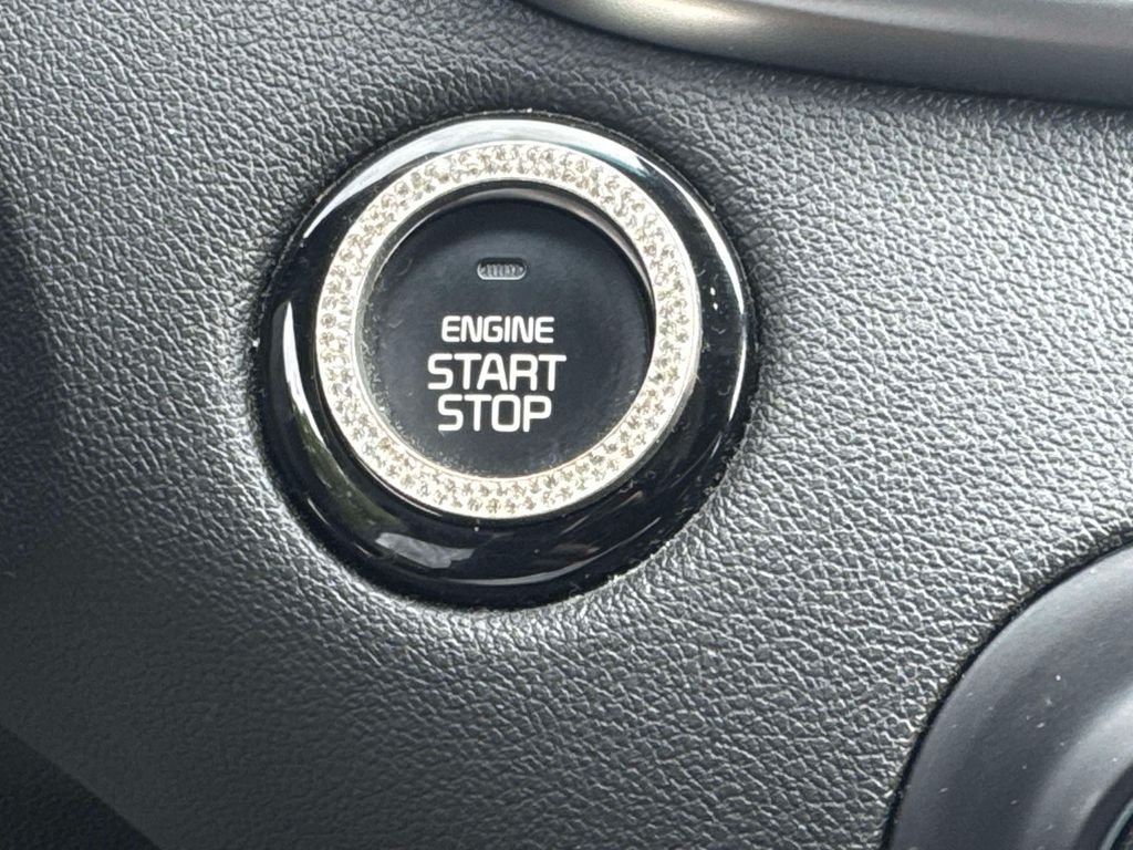 Used 2019 Silver Kia SX Limited image 24