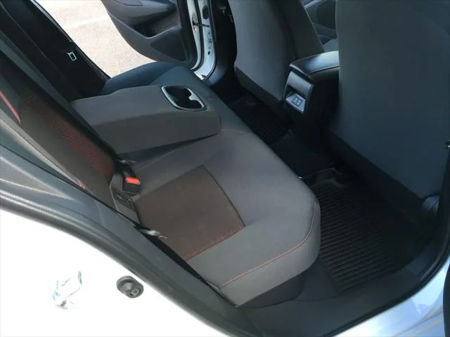 Certified Used 2025 WIND CHILL PEARL Toyota  image 27