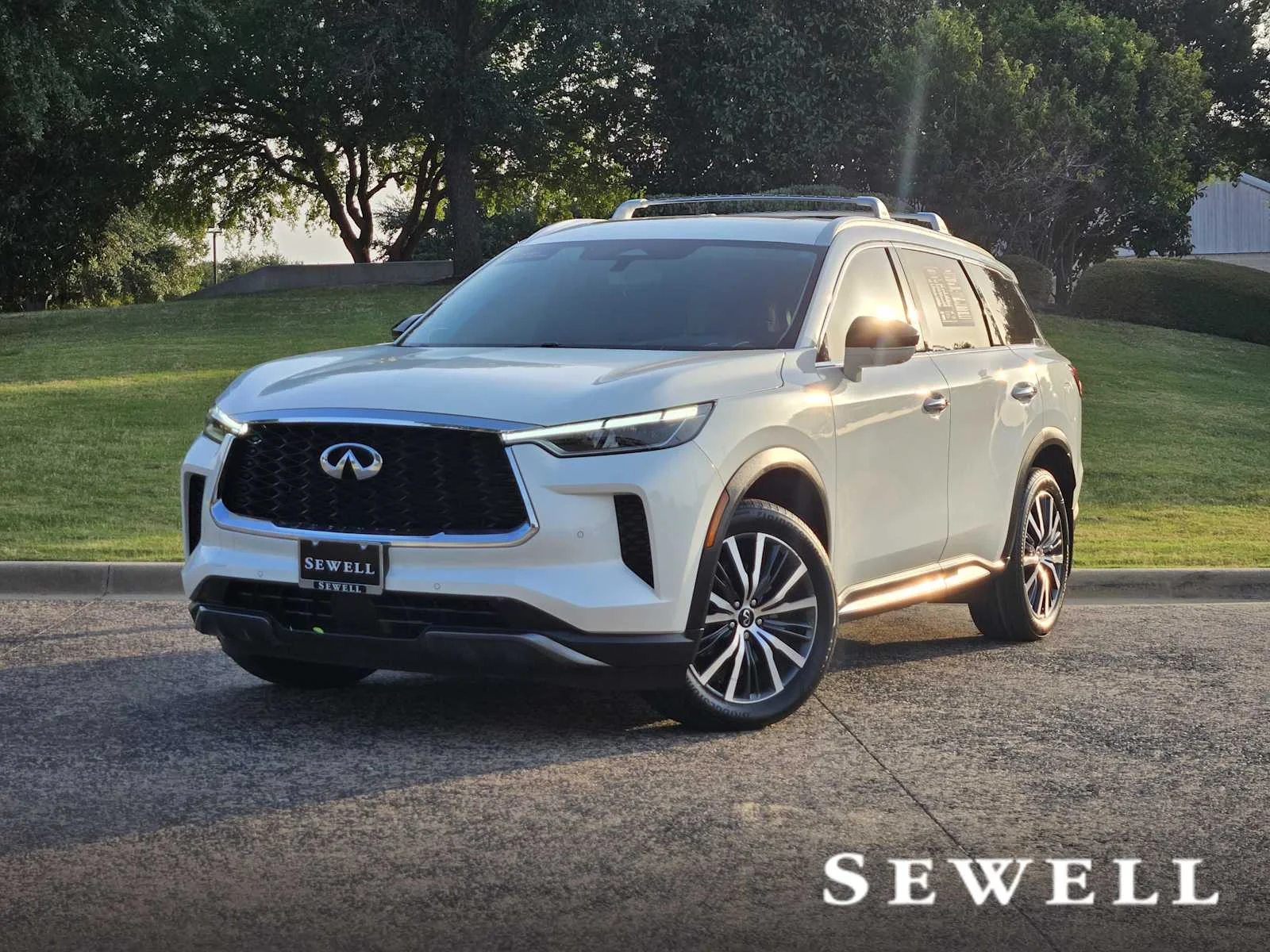 2023 INFINITI QX60 SENSORY