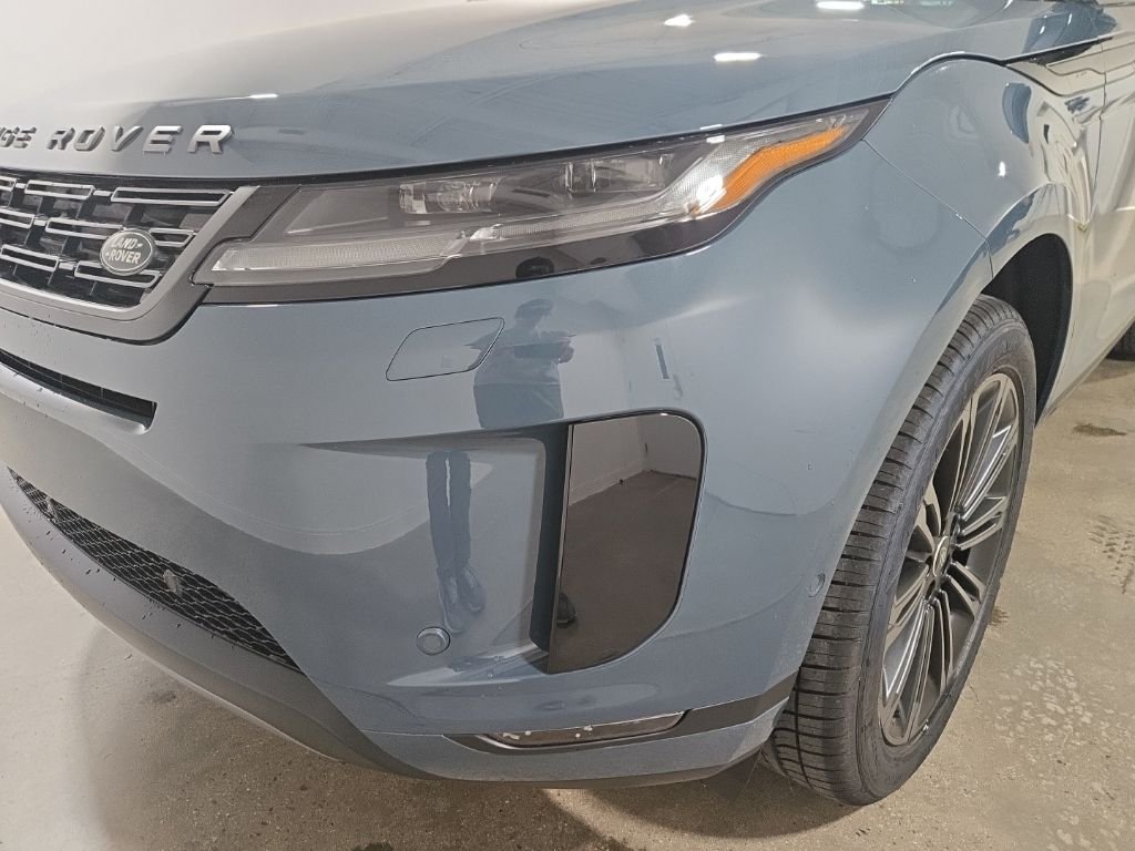 New 2026 Tribeca Blue LAND ROVER S image 24