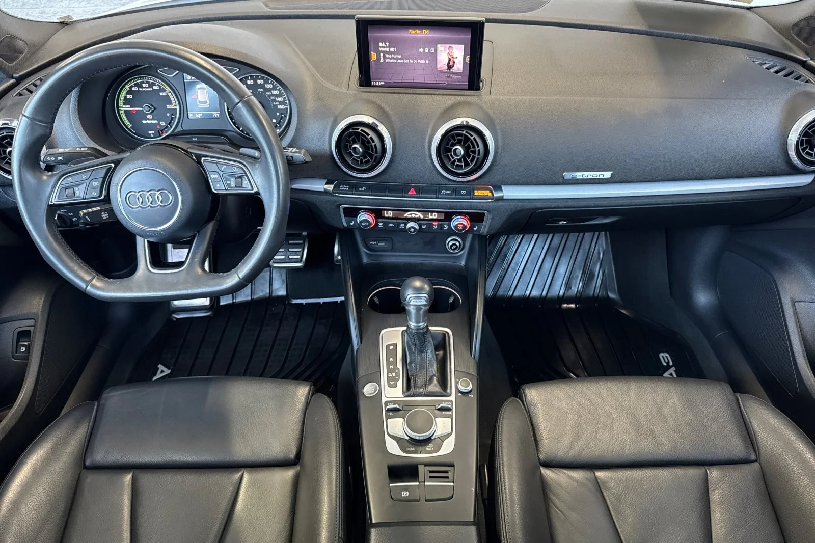 Used 2018 WHITE METALLIC Audi Premium image 12