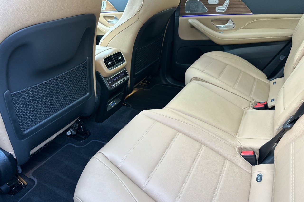 Used 2026 TWILIGHT BLUE METALL Mercedes-Benz GLS 450 image 11