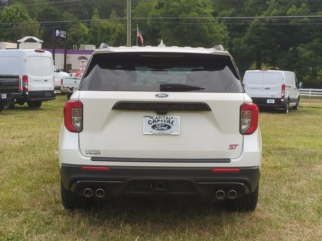 Used 2023 White Ford ST image 12