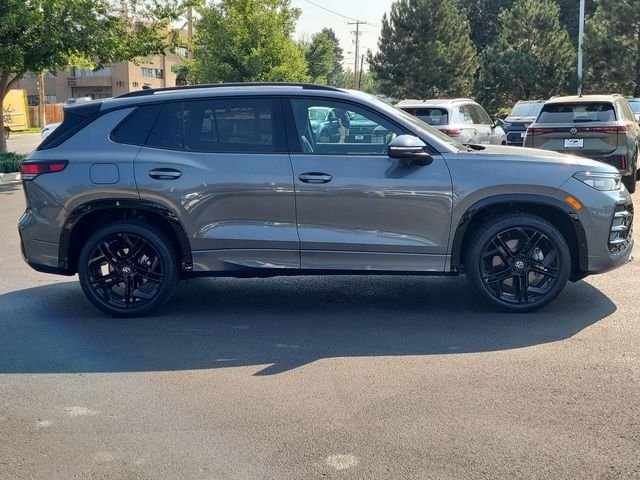 New 2026 Gray Volkswagen 2.0T SE R-Line Black image 9
