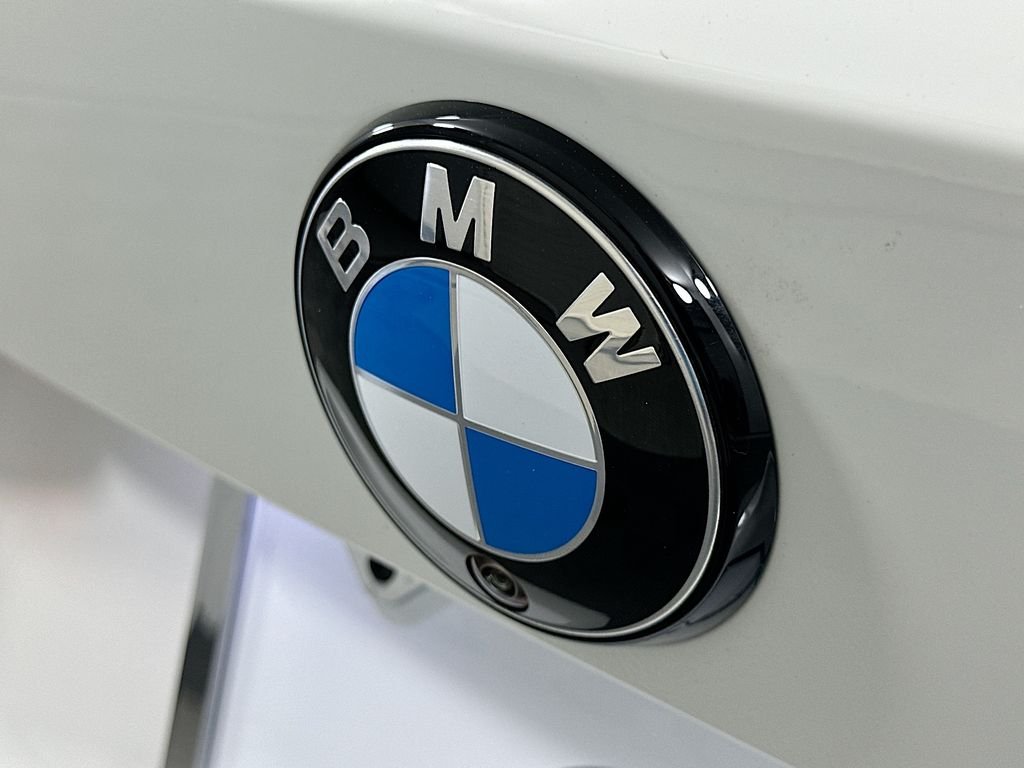 New 2027  BMW Base image 22