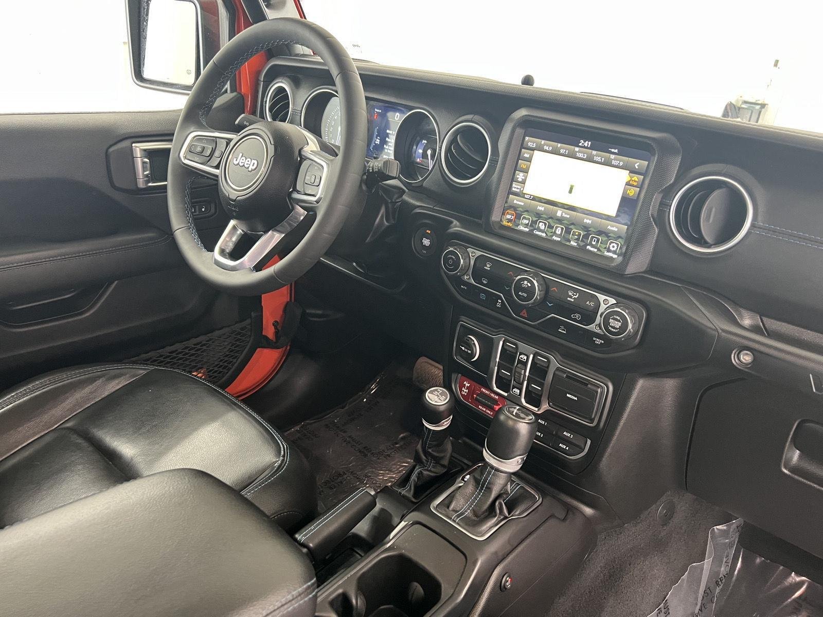 Used 2023 Punkn Metallic Clearcoat Jeep Rubicon image 30