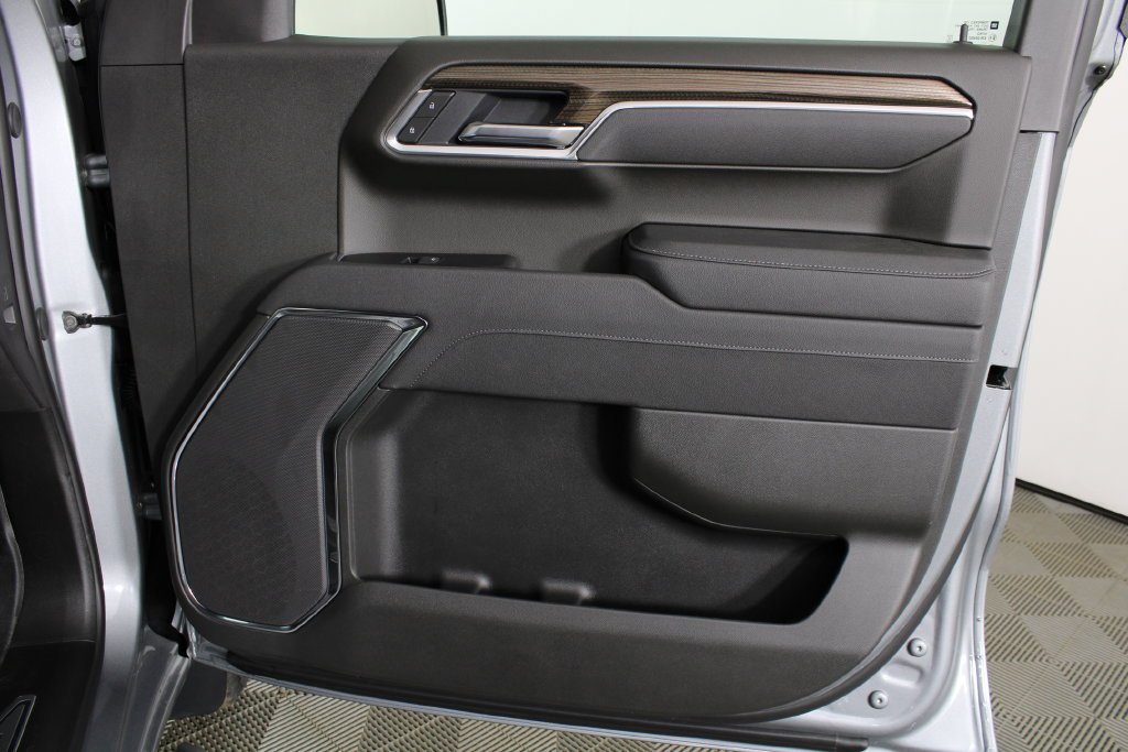 New 2026 Sterling Gray Metallic Chevrolet RST image 8