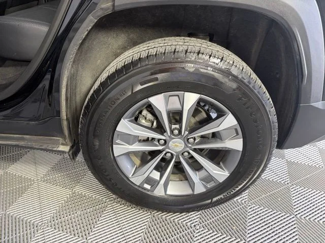 Used 2025 Black Chevrolet LT image 44