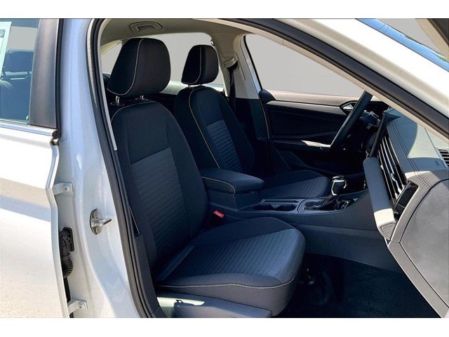 New 2026 Pure White Volkswagen 1.5T S image 28