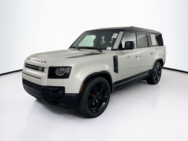 2026 Land Rover Defender 130 X-Dynamic SE