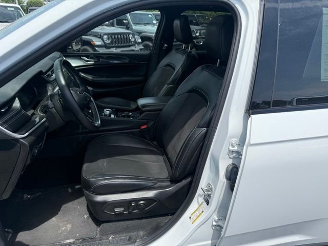 Certified Used 2022 Bright White Clearcoat Jeep Altitude image 8