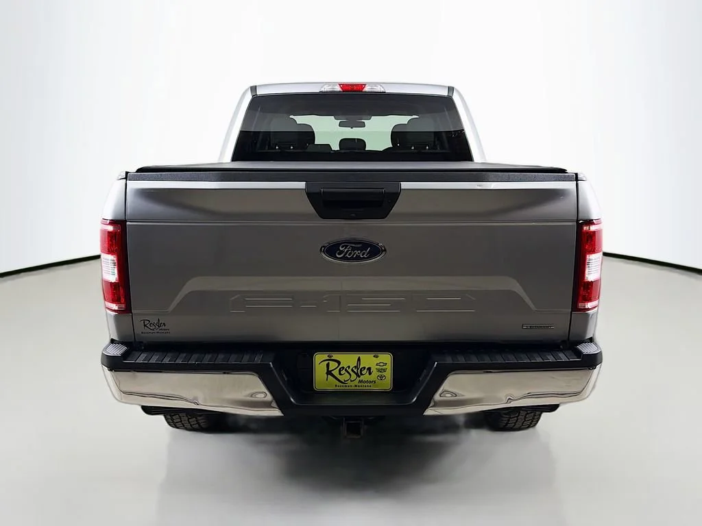 Used 2020  Ford XL image 7