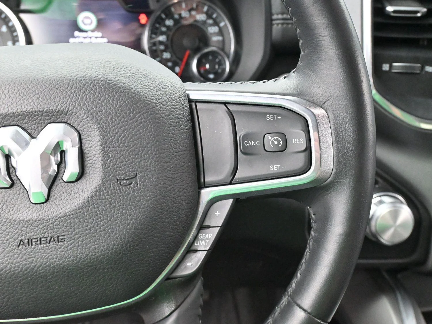 Used 2022 Bright White Clearcoat Ram Laramie image 19