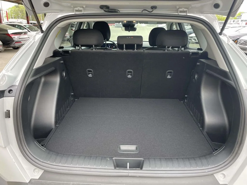 New 2026 Gray Hyundai SE image 9