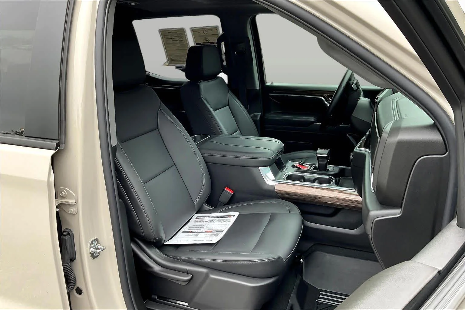 Used 2026 White Sands Chevrolet RST image 9