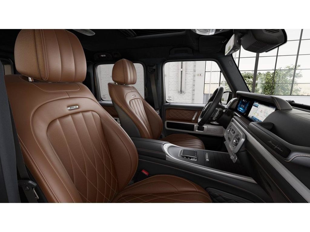 New 2027 MANUFAKTUR Moonlight White Metallic Mercedes-Benz AMG® G 63 SUV image 4
