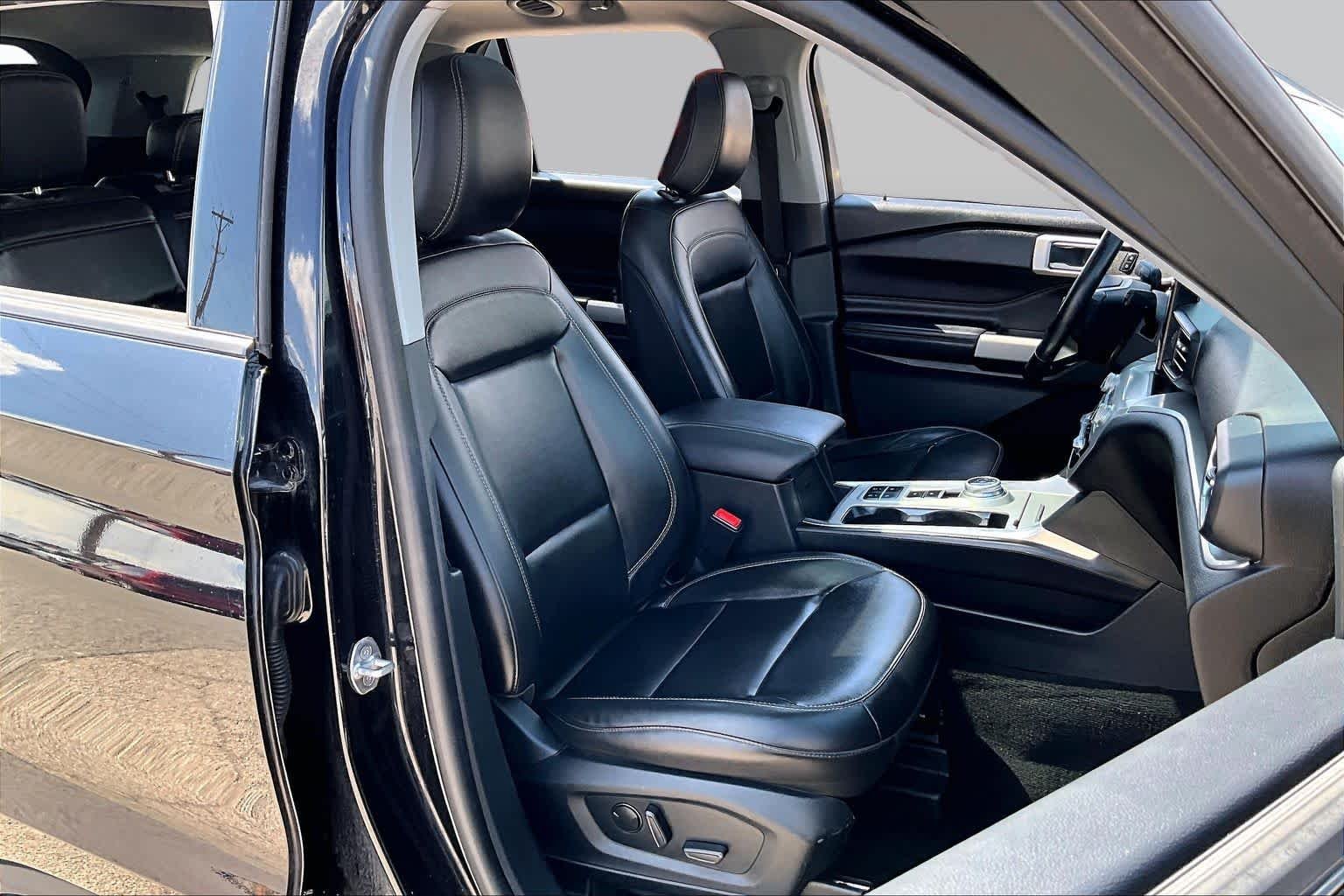 Used 2021 Agate Black Ford XLT image 9