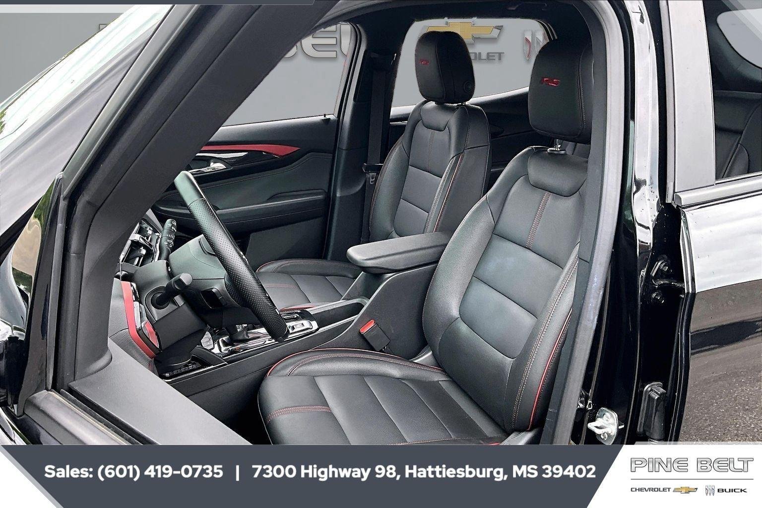 Used 2025 Mosaic Black Metallic Chevrolet RS image 20
