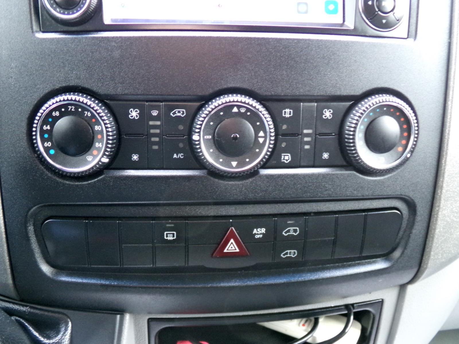 2011 Mercedes-Benz Sprinter Wagon Base - Photo 9