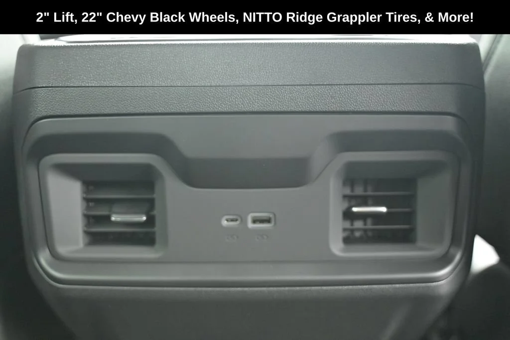 New 2026 Summit White Chevrolet LT image 28