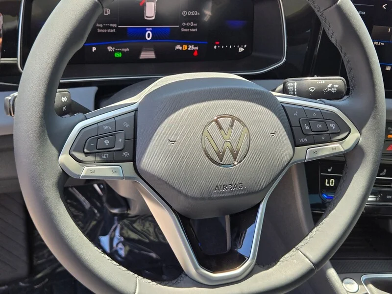 New 2026 Silver Volkswagen 1.5T SE image 10