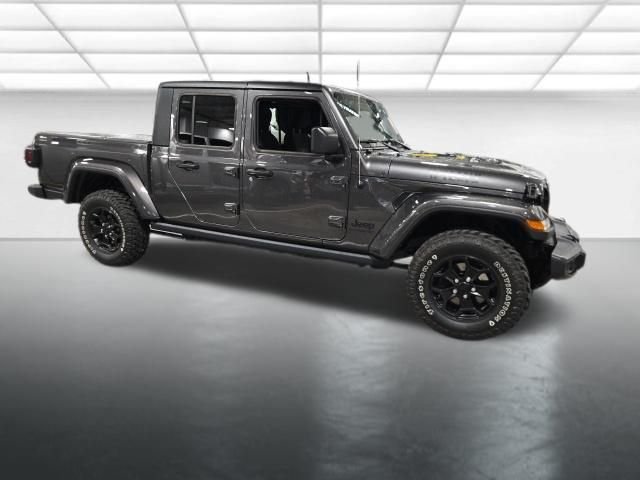 Used 2022 Gray Jeep Willys image 3