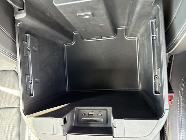 Used 2022 Blue Chevrolet High Country image 31