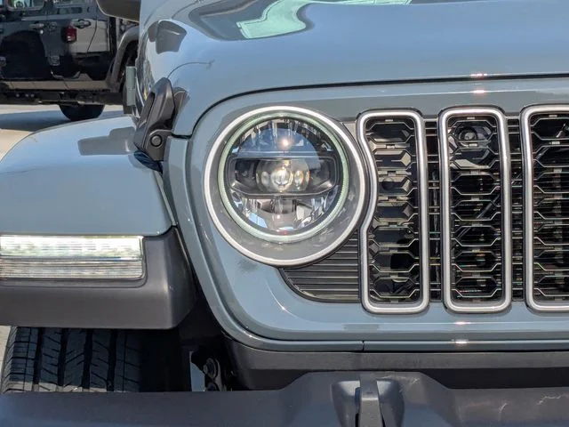 New 2026 Anvil Clear-Coat Exterior Paint Jeep Sahara image 9