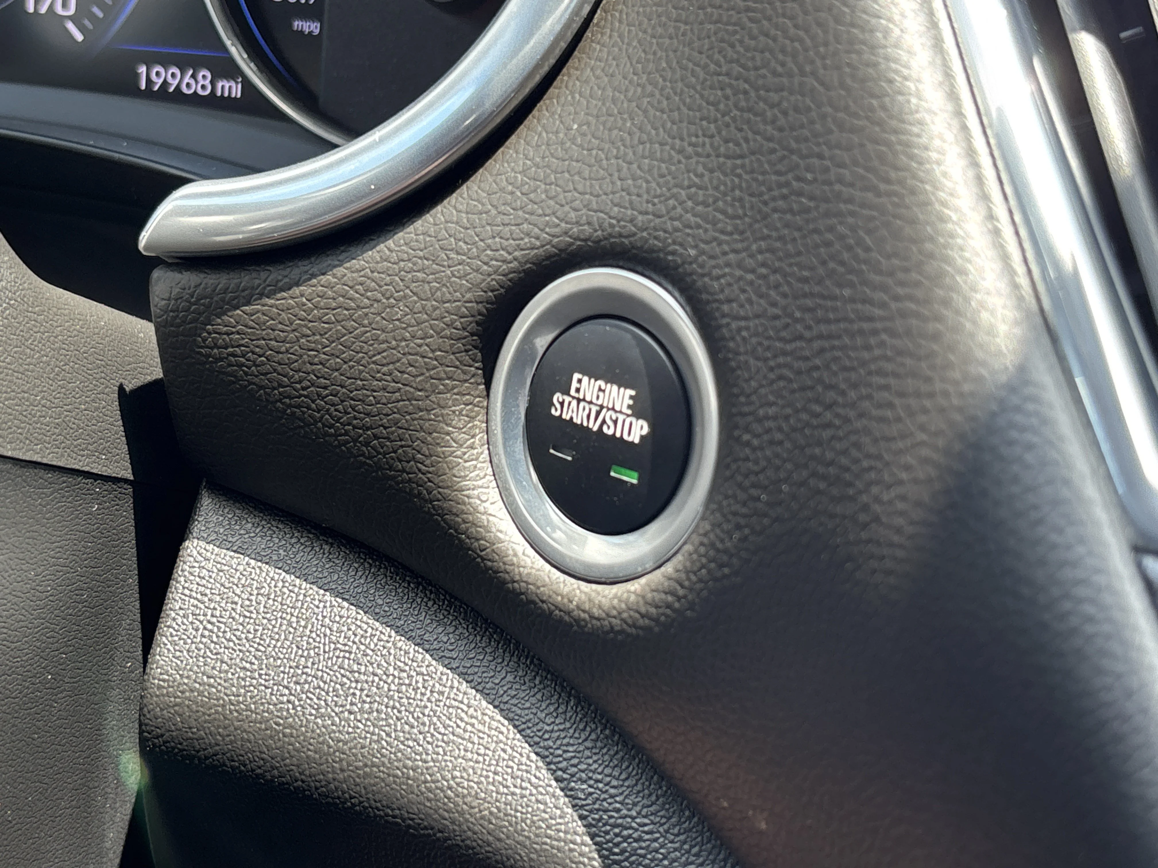 Used 2023 Summit White Chevrolet LT image 27