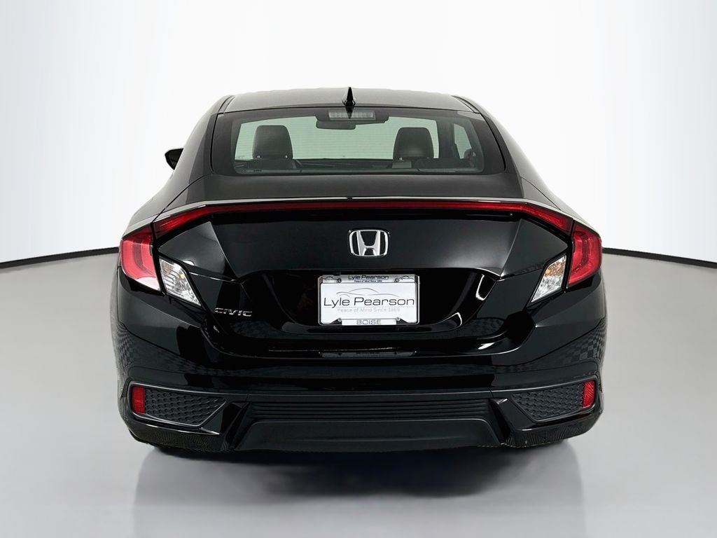 Used 2018 Black Honda EX-T image 10