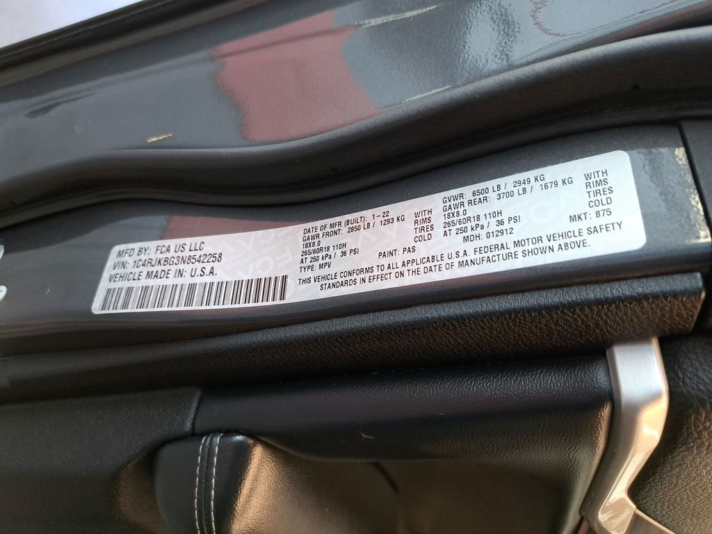 Used 2022 Gray Jeep Limited image 38